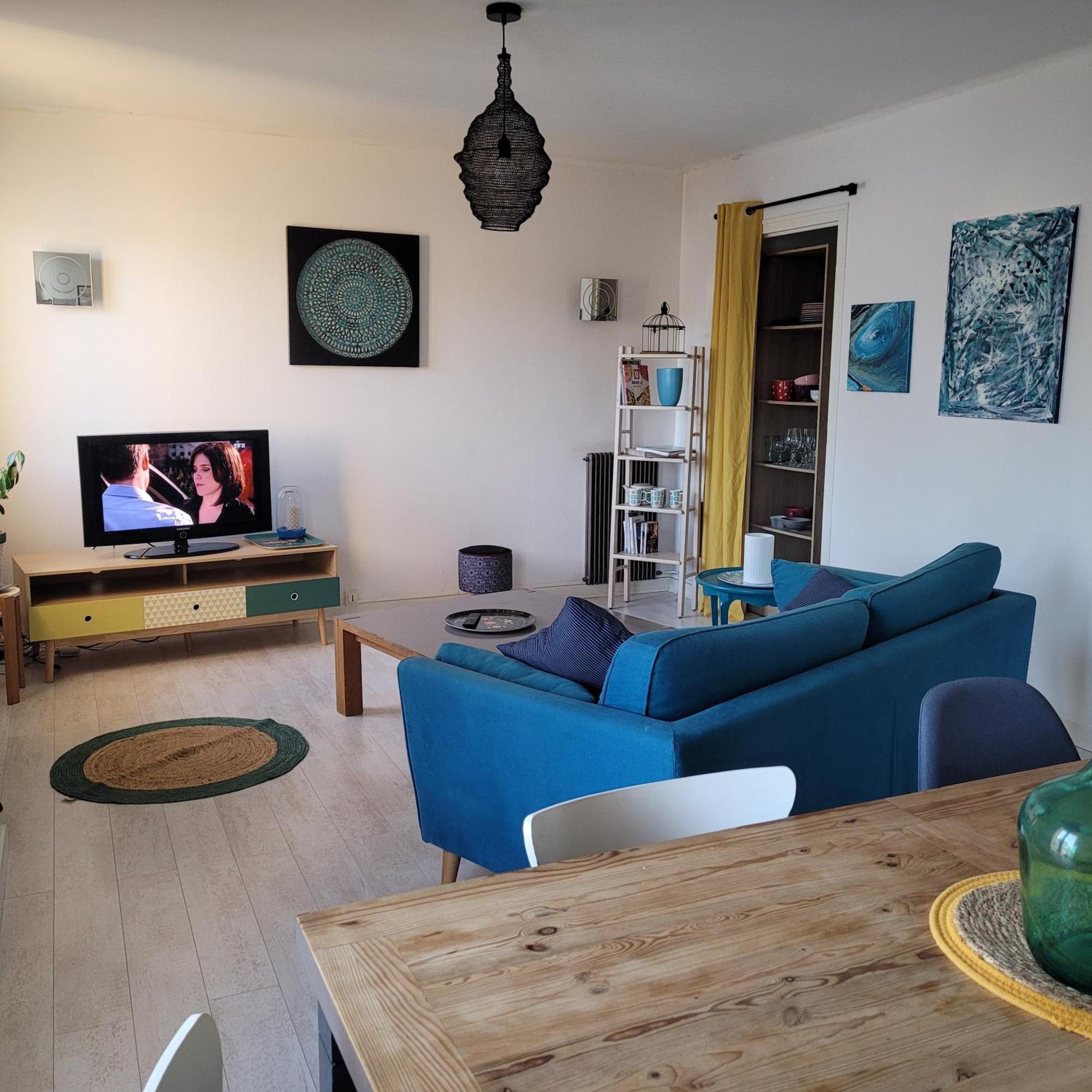 Charmant Appartement A Deux Pas Du Centre Historique Quimper Cameră foto